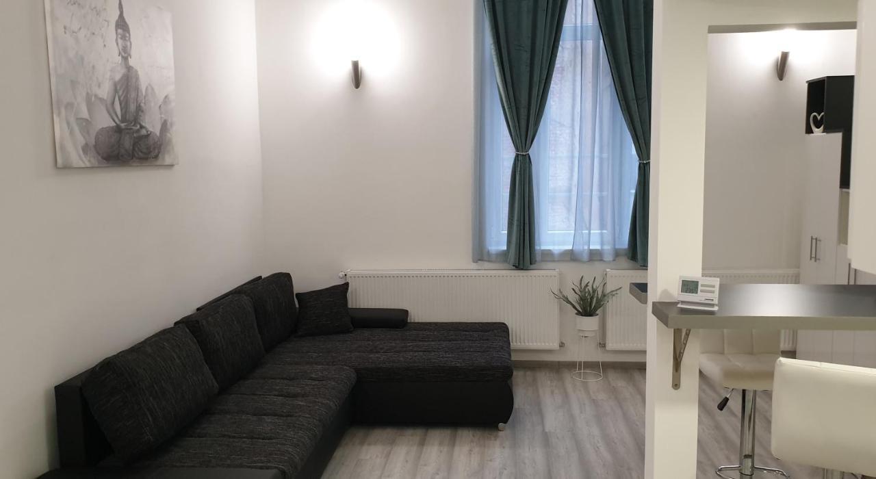 Belvarosi Apartman 2 Διαμέρισμα Μίσκολτς Εξωτερικό φωτογραφία