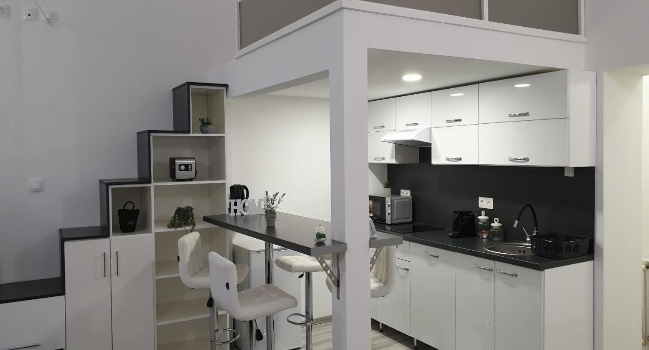 Belvarosi Apartman 2 Διαμέρισμα Μίσκολτς Εξωτερικό φωτογραφία
