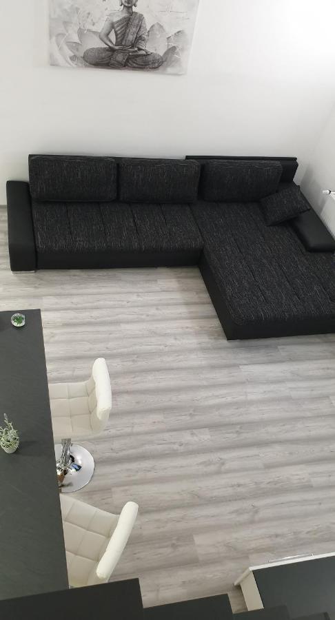 Belvarosi Apartman 2 Διαμέρισμα Μίσκολτς Εξωτερικό φωτογραφία
